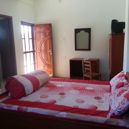 بوكْرا Namaste Apartments الغرفة الصورة