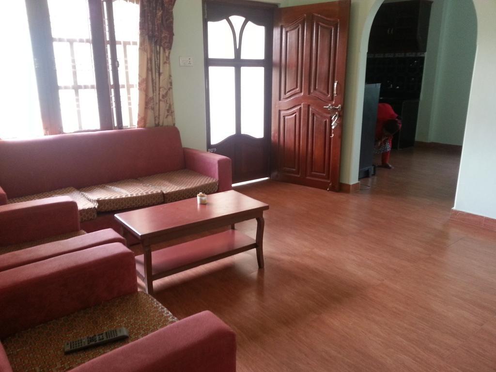 بوكْرا Namaste Apartments الغرفة الصورة