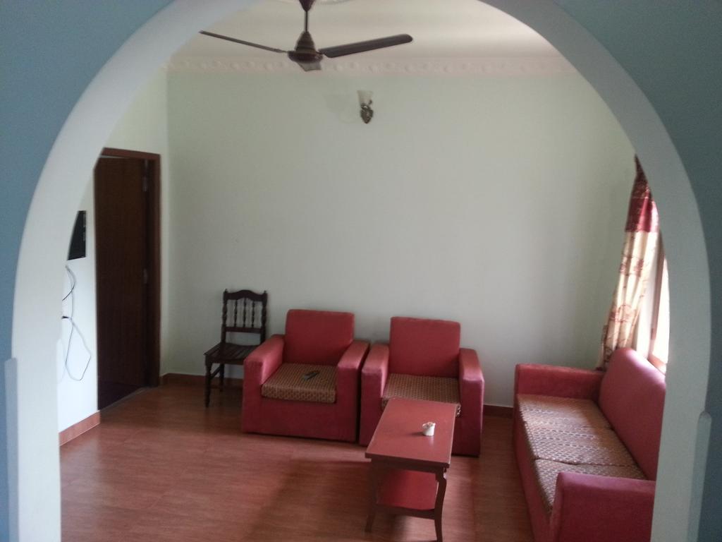 بوكْرا Namaste Apartments الغرفة الصورة